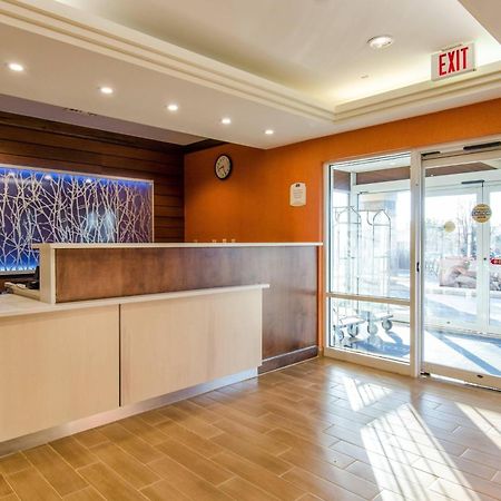 Fairfield Inn And Suites By Marriott Potomac Mills Woodbridge Eksteriør billede