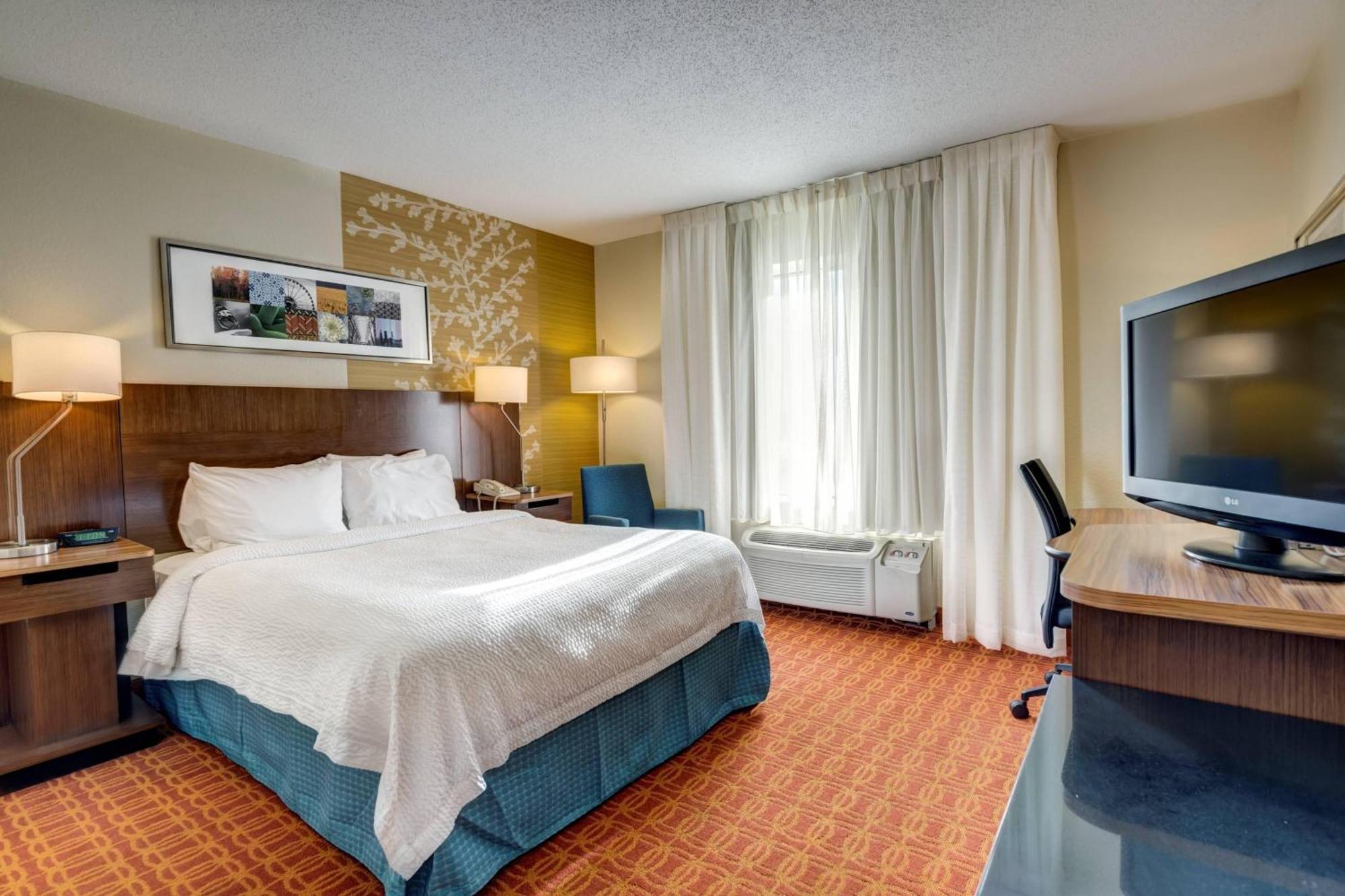 Fairfield Inn And Suites By Marriott Potomac Mills Woodbridge Eksteriør billede