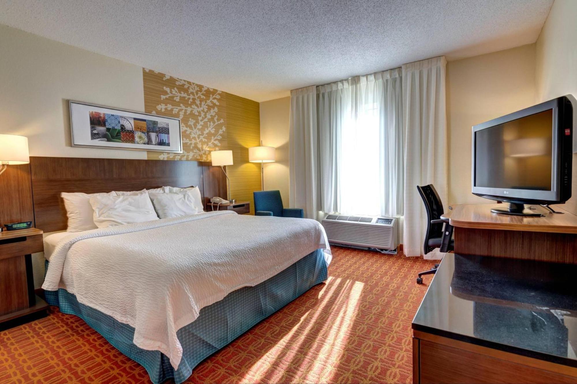 Fairfield Inn And Suites By Marriott Potomac Mills Woodbridge Eksteriør billede