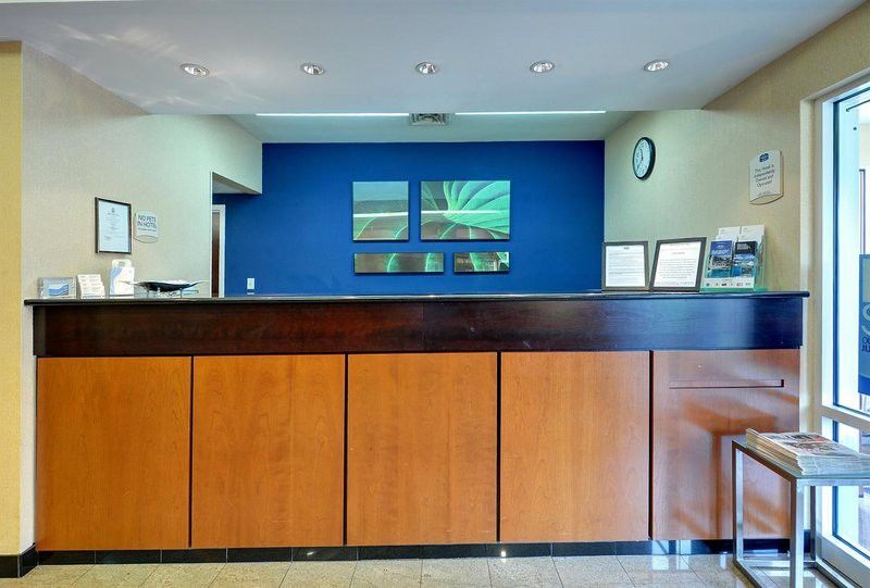 Fairfield Inn And Suites By Marriott Potomac Mills Woodbridge Eksteriør billede