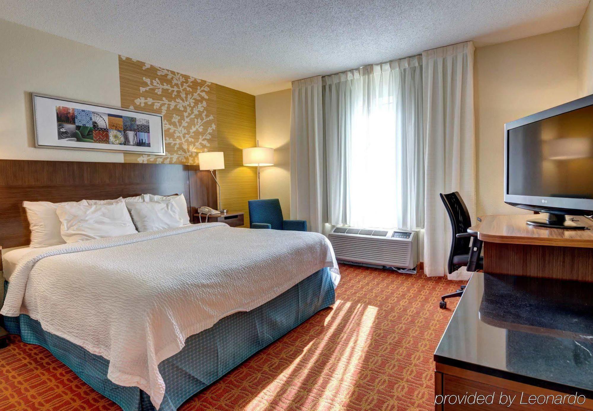 Fairfield Inn And Suites By Marriott Potomac Mills Woodbridge Eksteriør billede