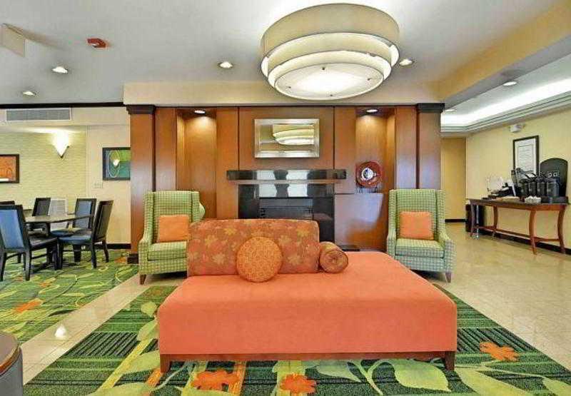 Fairfield Inn And Suites By Marriott Potomac Mills Woodbridge Eksteriør billede