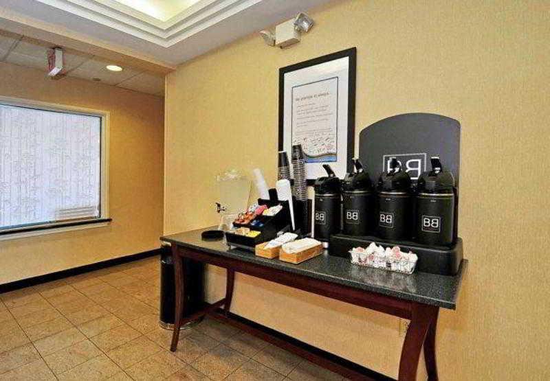Fairfield Inn And Suites By Marriott Potomac Mills Woodbridge Eksteriør billede